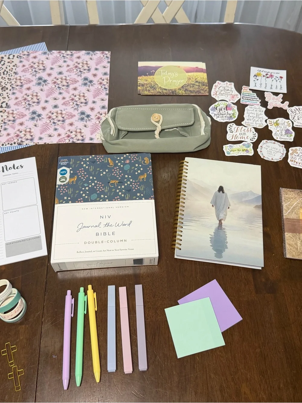 NEW Christian Bible Journaling Gift Set. NIV Bible + 20+ accessories